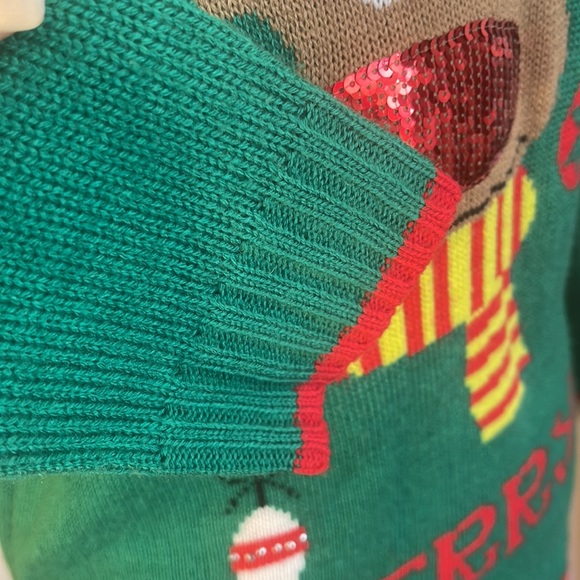 KIM ROGERS UGLY CHRISTMAS SWEATER 🎁 - Picture 6 of 9